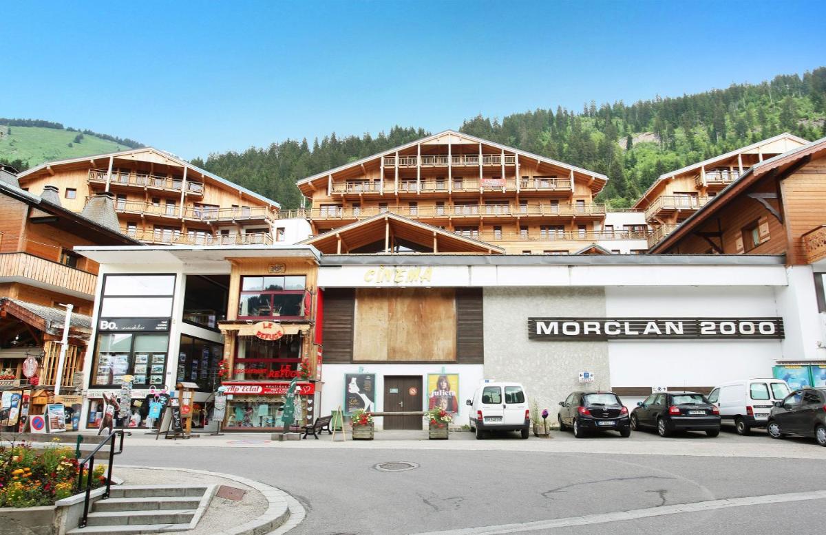 Vue générale sur la montagne ou vue sur la montagne depuis l'appart'hôtel