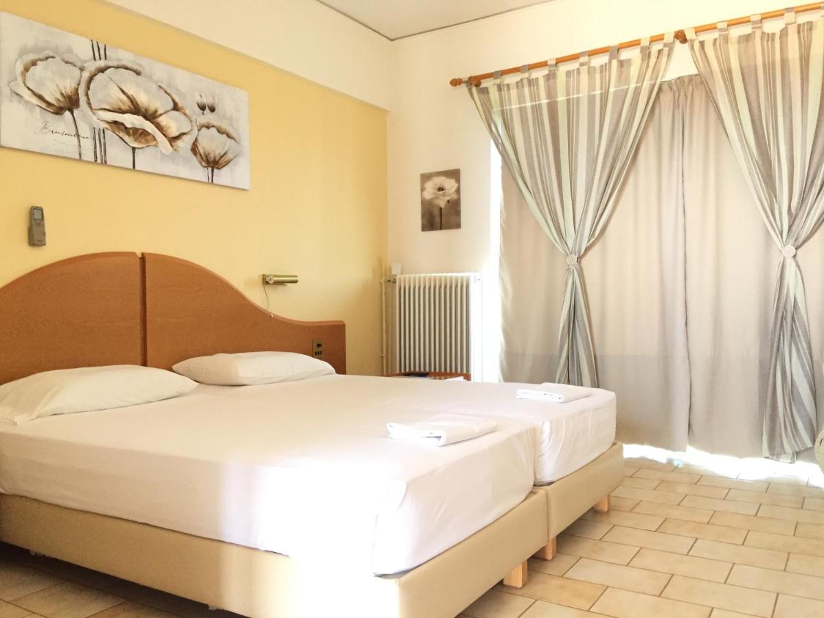 Bay Holiday Hotel & Spa - Housity