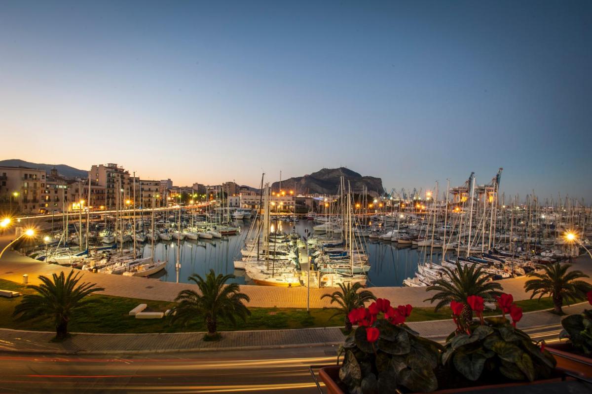 Ci'Cala House - Housity
