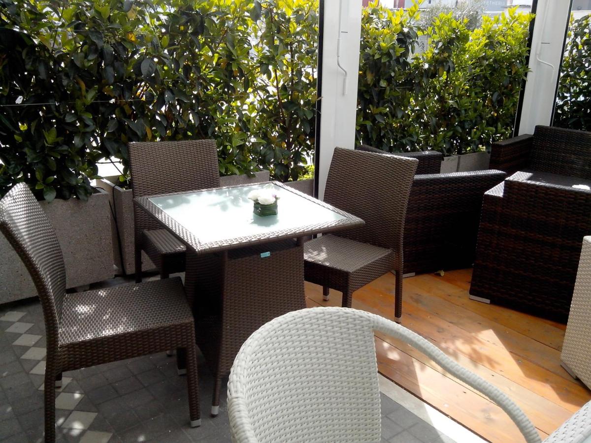 Hotel Briganti - Housity