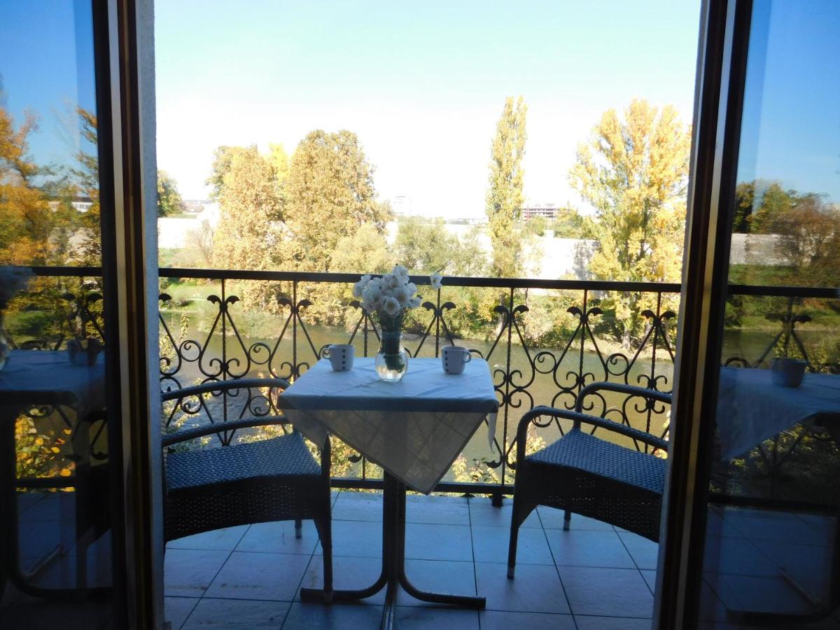 Apartments Villa Kobilj - Housity
