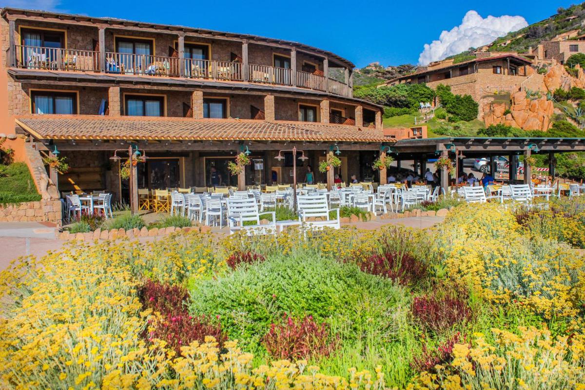 Hotel Costa Paradiso - Housity