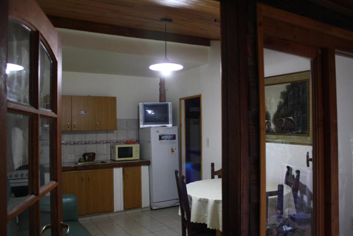 Hosteria Las Casas De Alicia - Housity