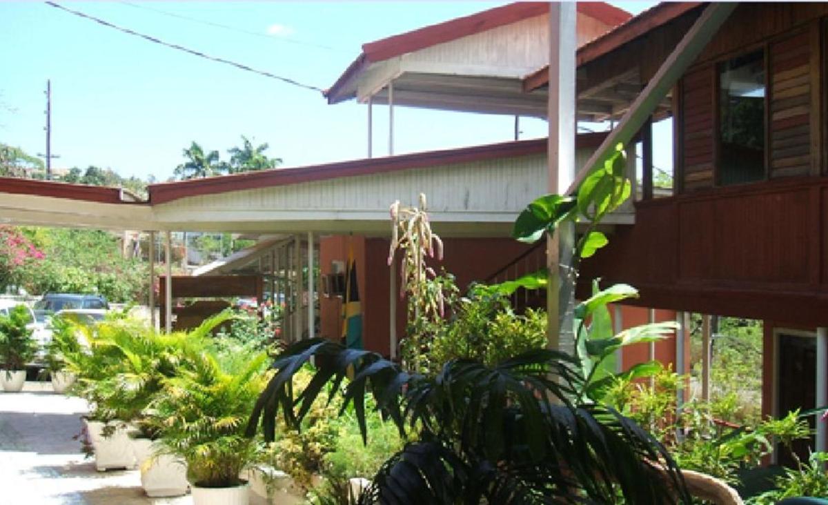Verney House Resort - Housity
