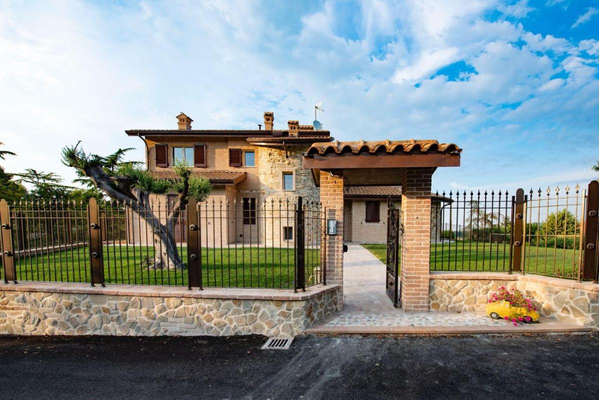 B&B Madonna Carradori Country - Hizvo