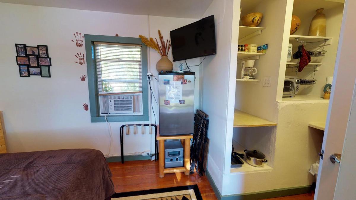 Hot Tub, Kokopelli Kabyn, Cute and Cozy! - Housity