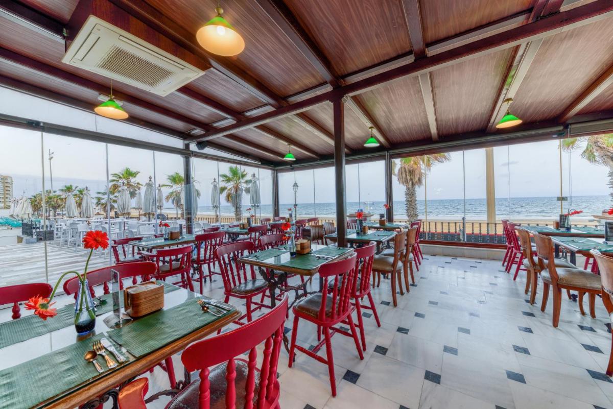Hotel Playa de Regla - Housity
