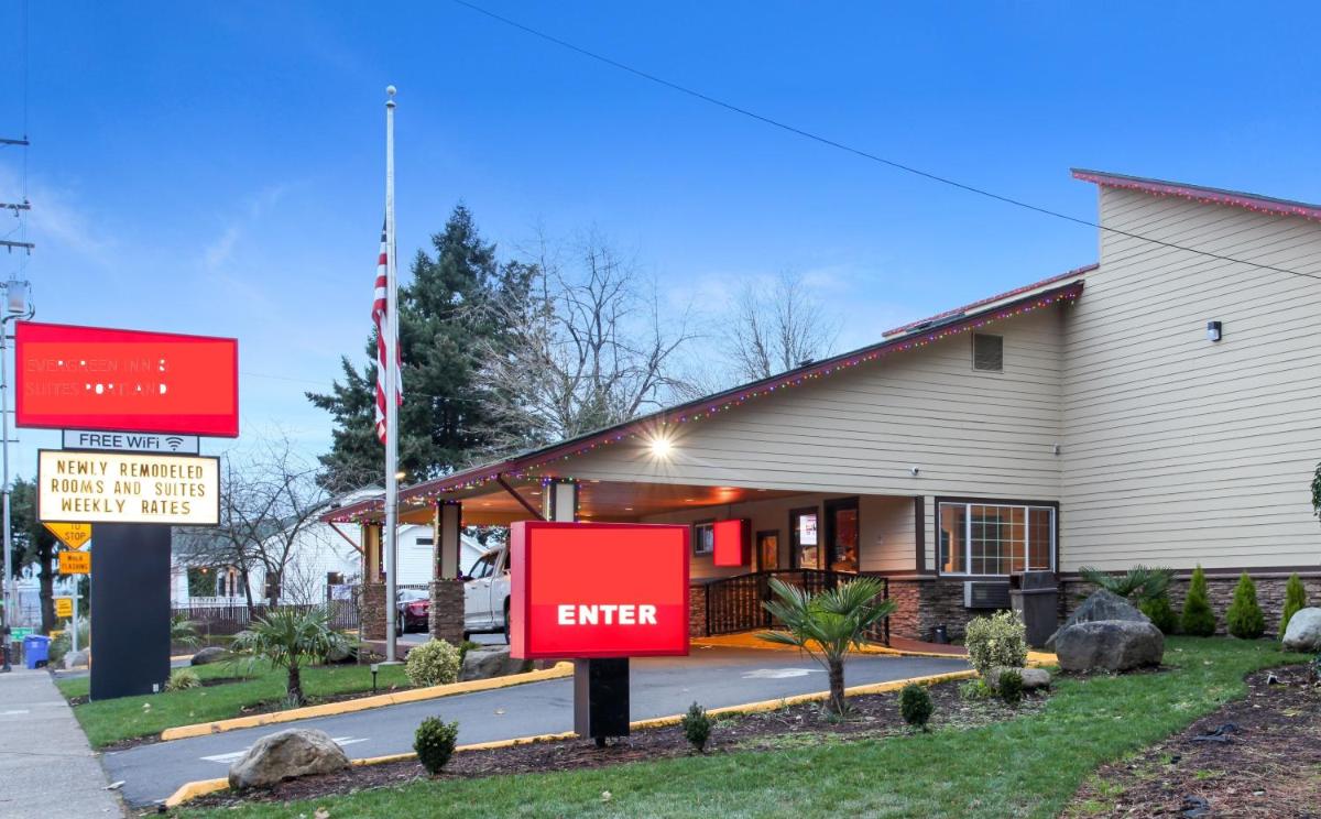 Evergreen Inn & Suites Portland - Housity
