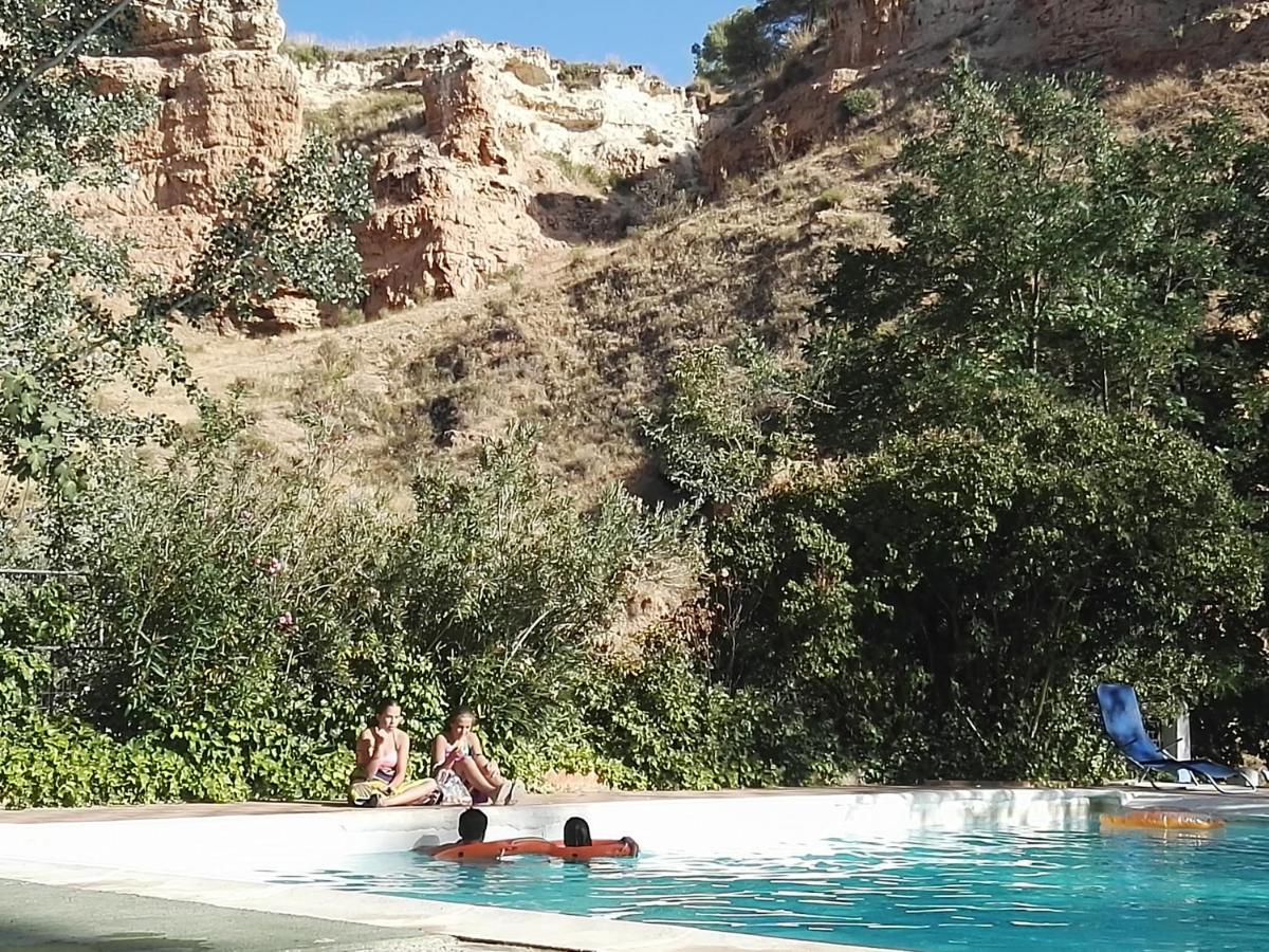 Casas Cueva y Cortijo La Tala en Guadix - Housity