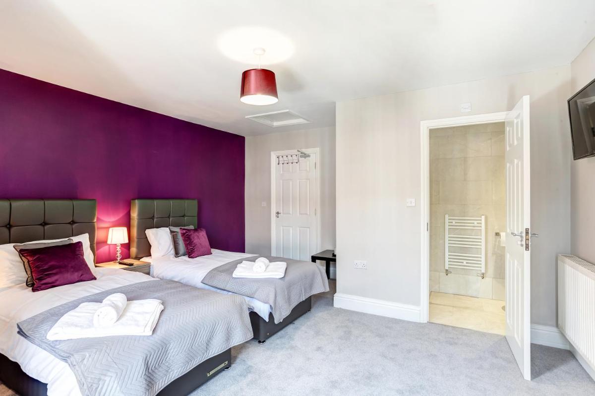 Clen Holme House - Housity