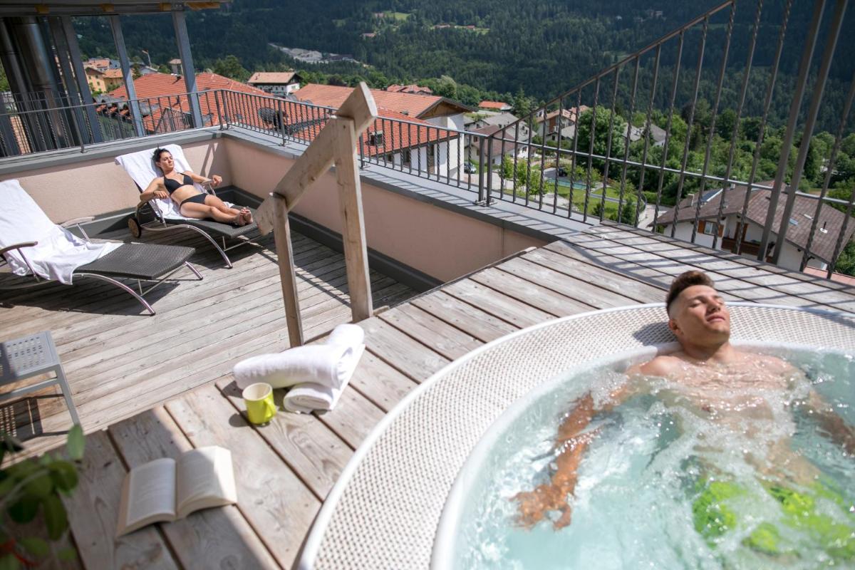 Hotel Luna Bianca Folgaria - Housity