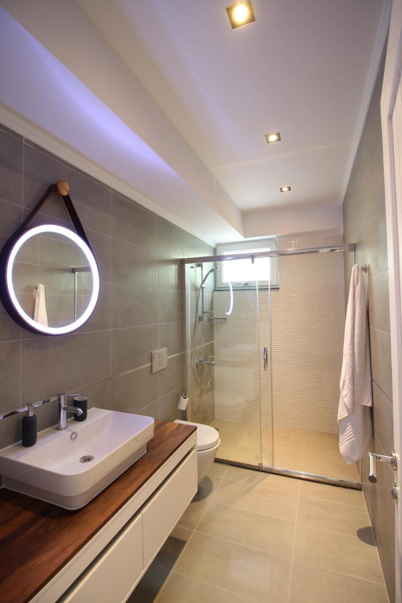 Elia Apartments - Housity
