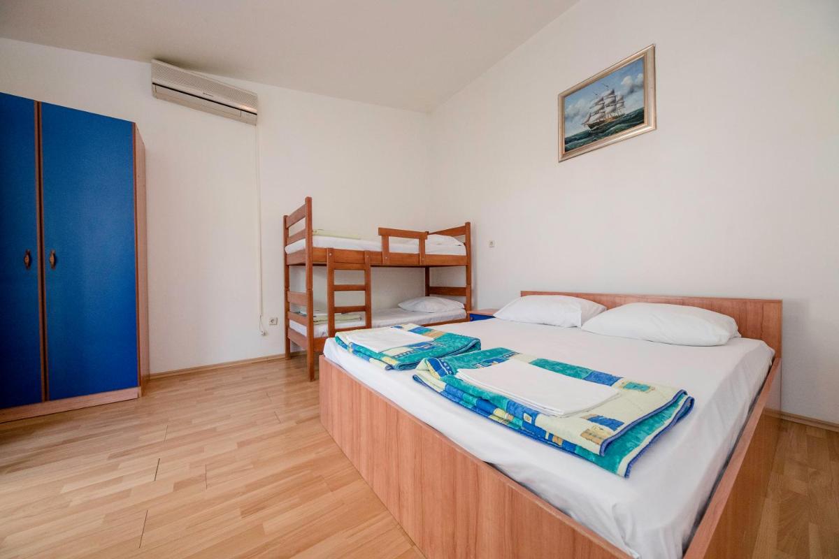 Guesthouse Šime - Housity