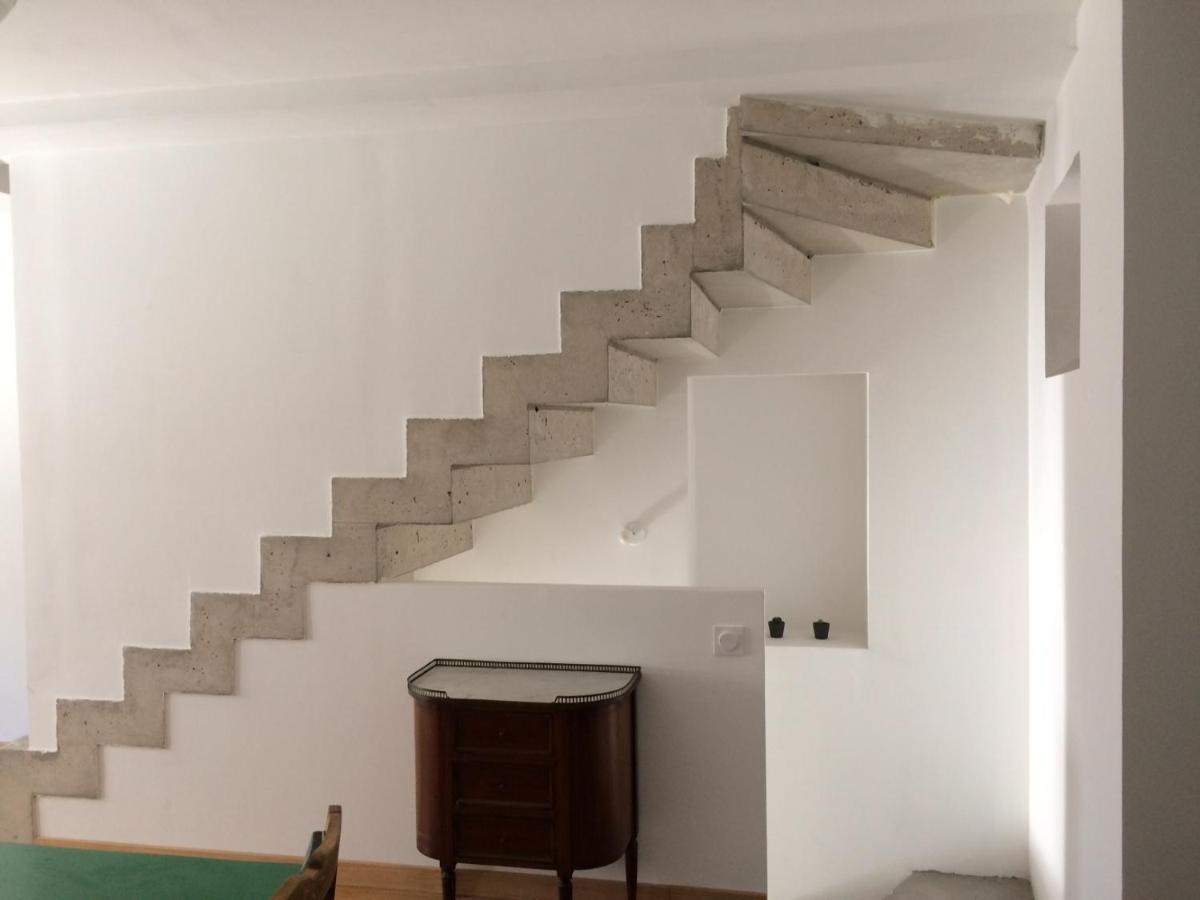 La Petite Maison Rouge - Housity