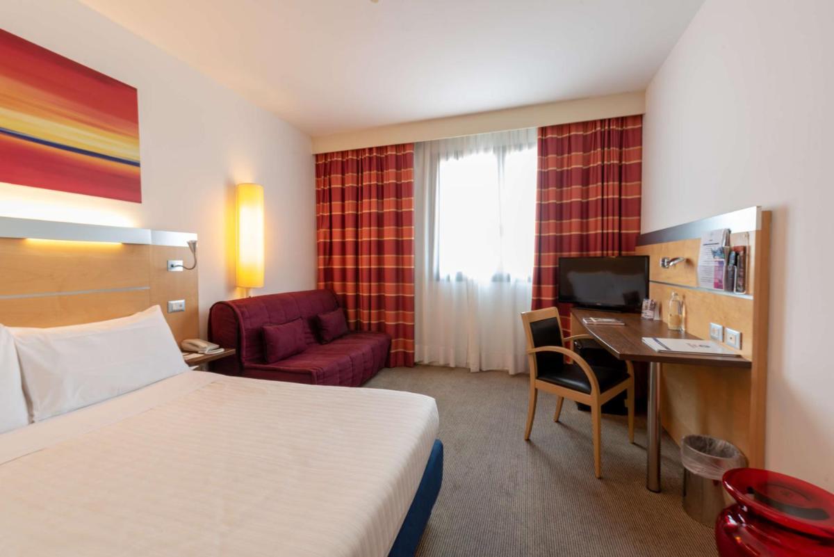 Best Western Palace Inn Hotel - Housity