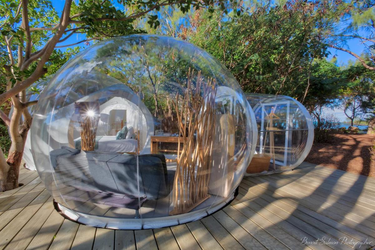 Bubble Lodge Ile aux Cerfs Island - Housity
