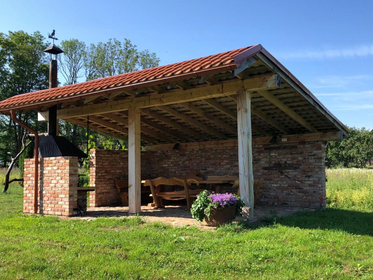 Roksala - Housity