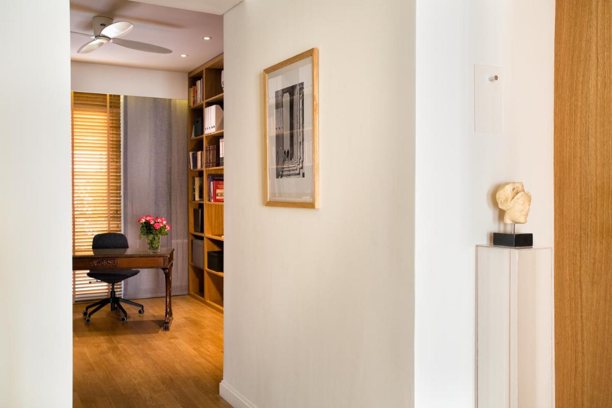 Central Acropolis View Apartment - Housity