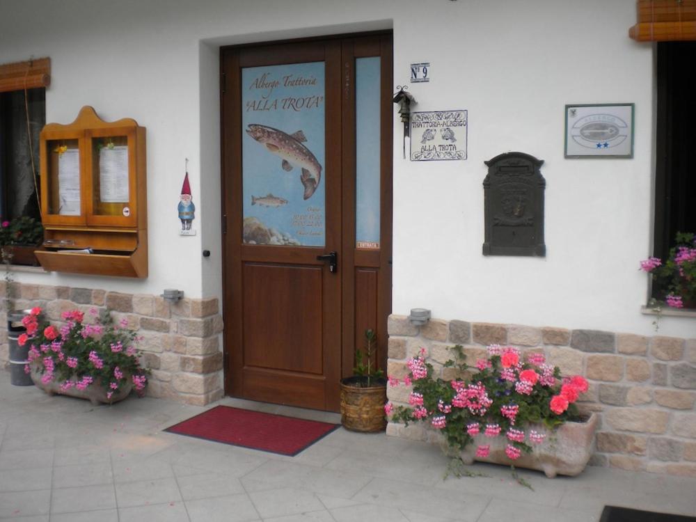 Albergo Alla Trota - Housity