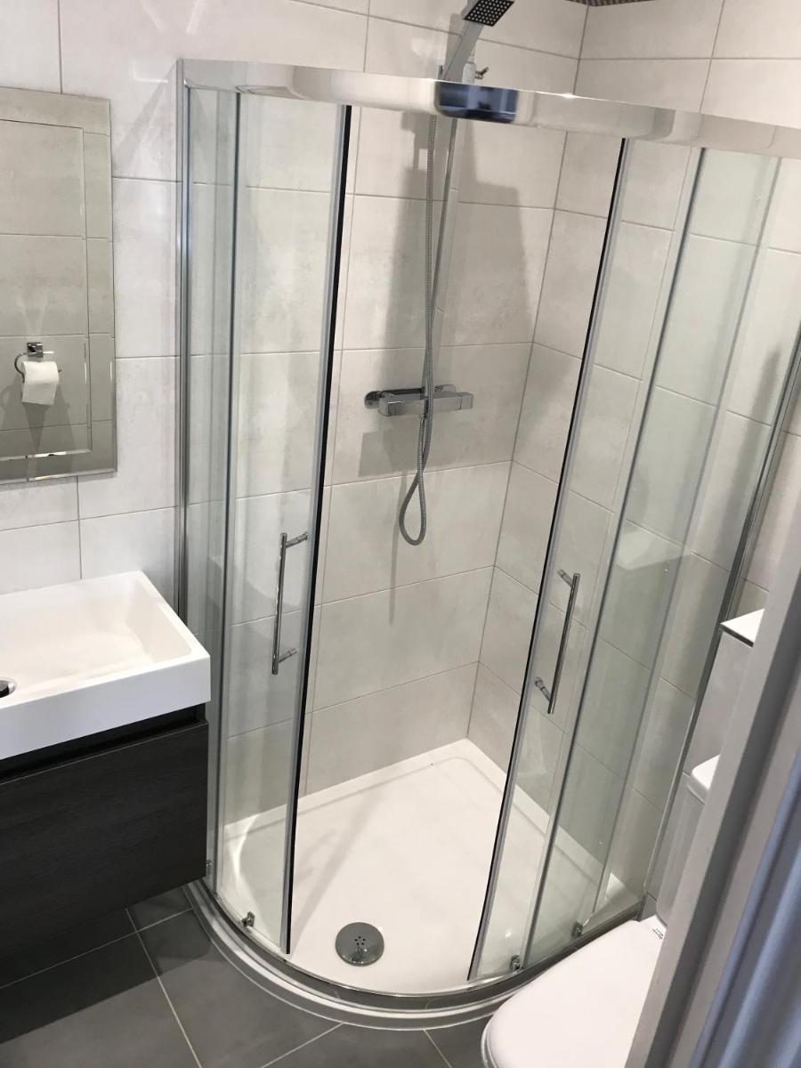 Berkshire Serviced Apartment Helena 12 - Housity