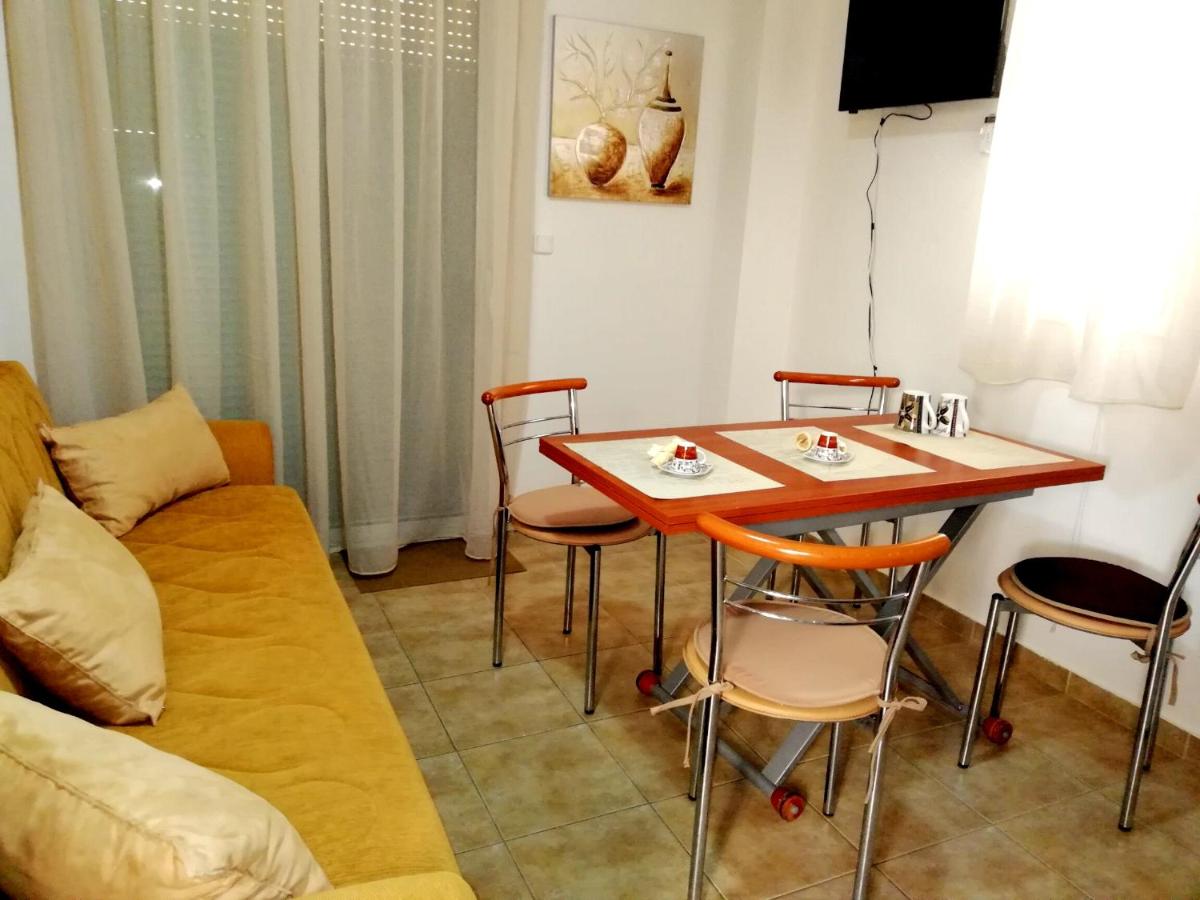 Kalamata Downtown Apartment - Housity