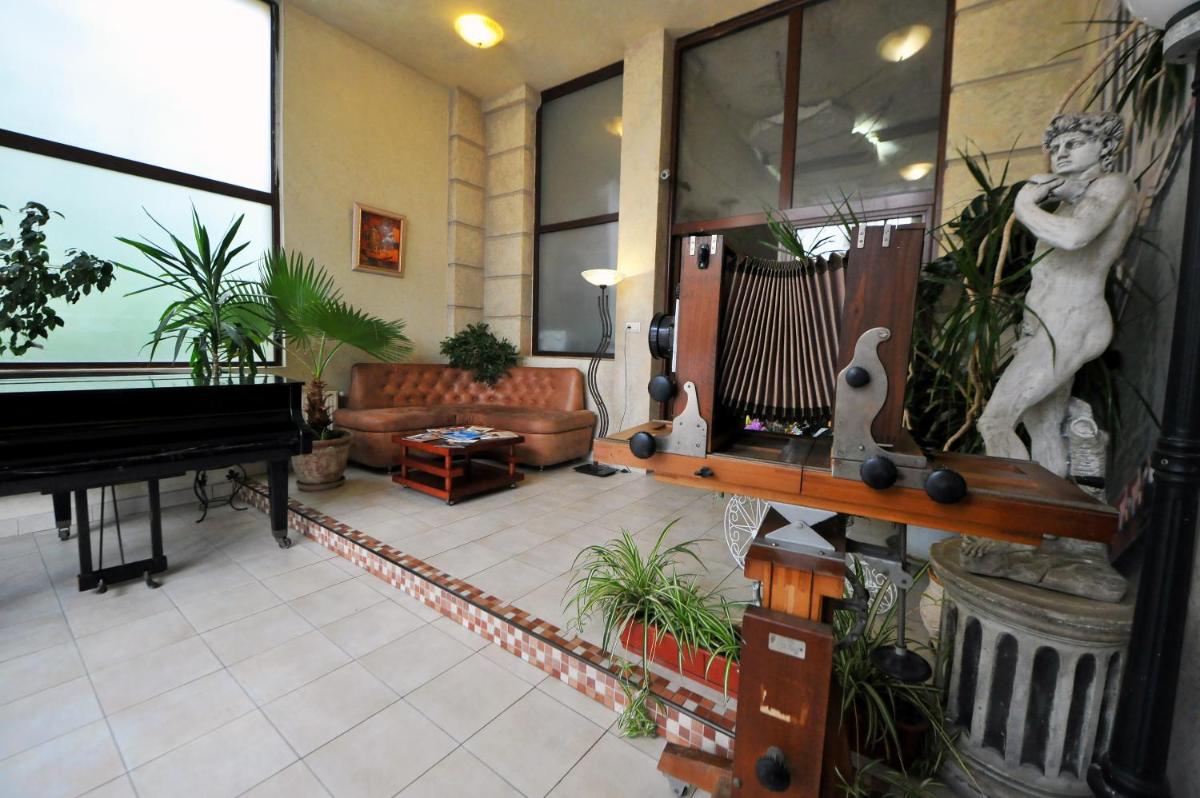 Fontan - Housity
