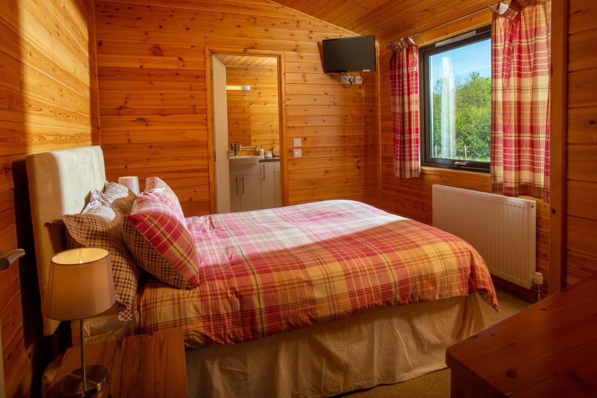 Linwater Caravan Park - Luxury Lodges and Static Caravans near Edinburgh - Housity