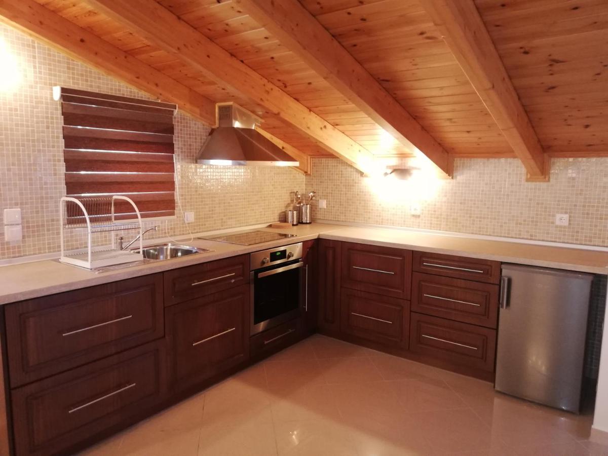 O Fotis Studios & Apartments - Housity