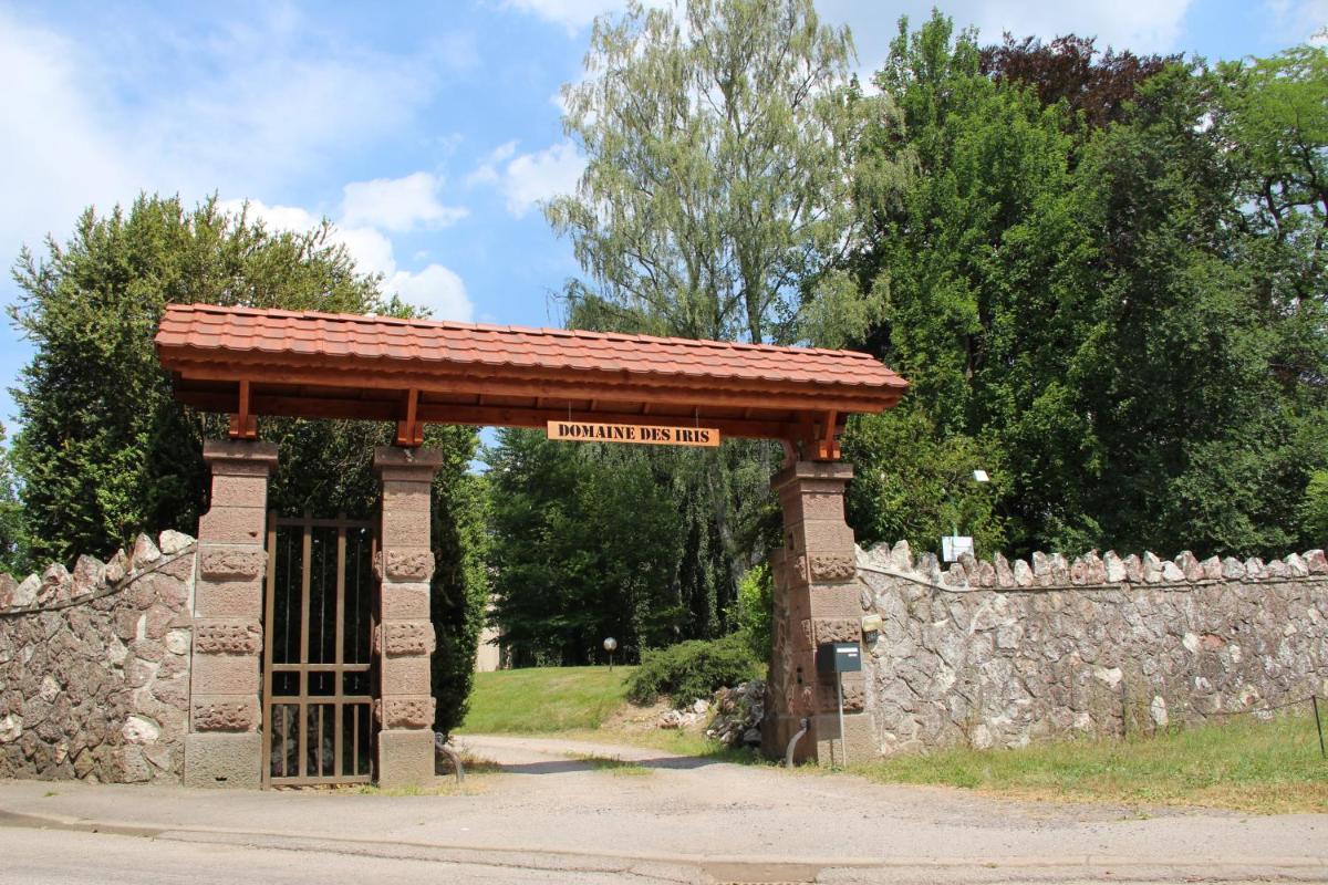 Gîte Domaine des Iris - Housity