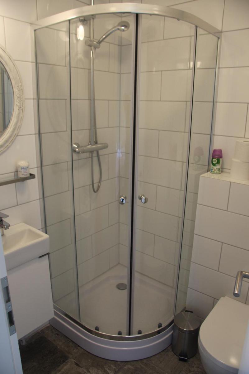 Private and peaceful one bedroom apartments - Housity