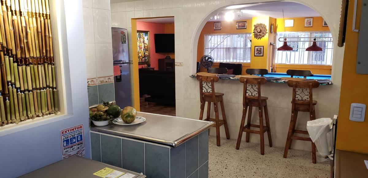 Suitetrails - Spacious Apartment in the Heart of Medellin