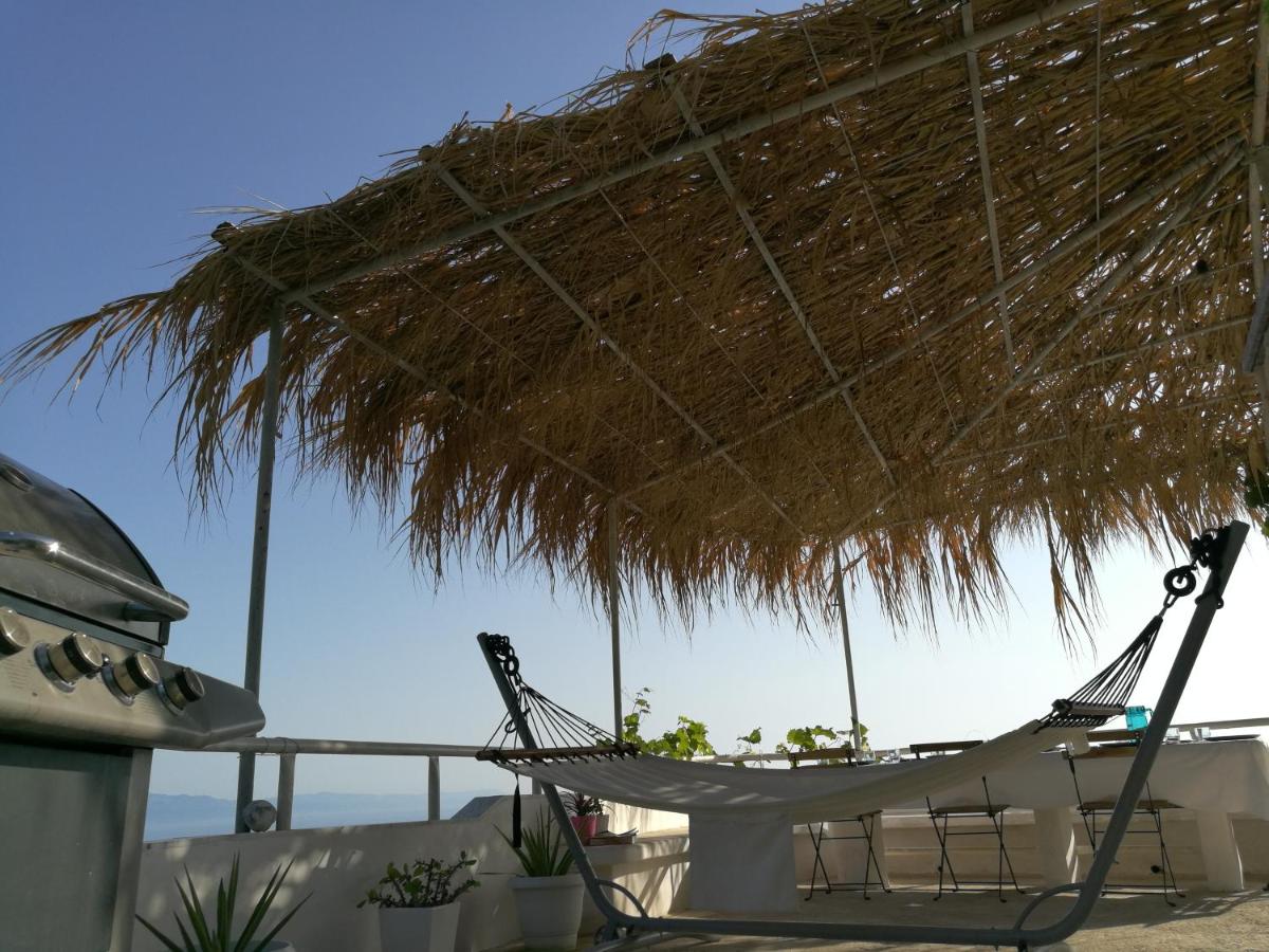 Piqeras Relax Guest House - Housity