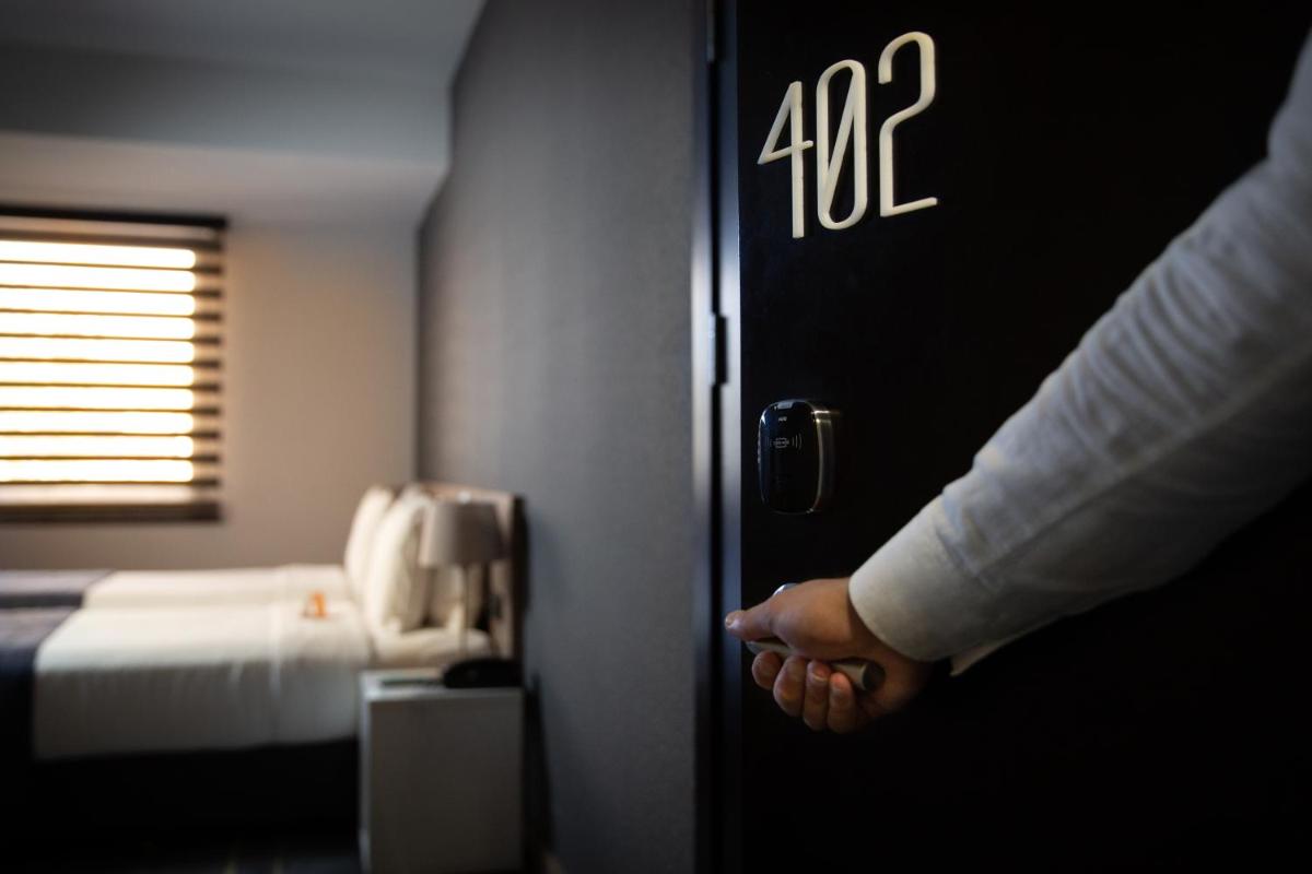 Nova Hotel Yerevan - Housity