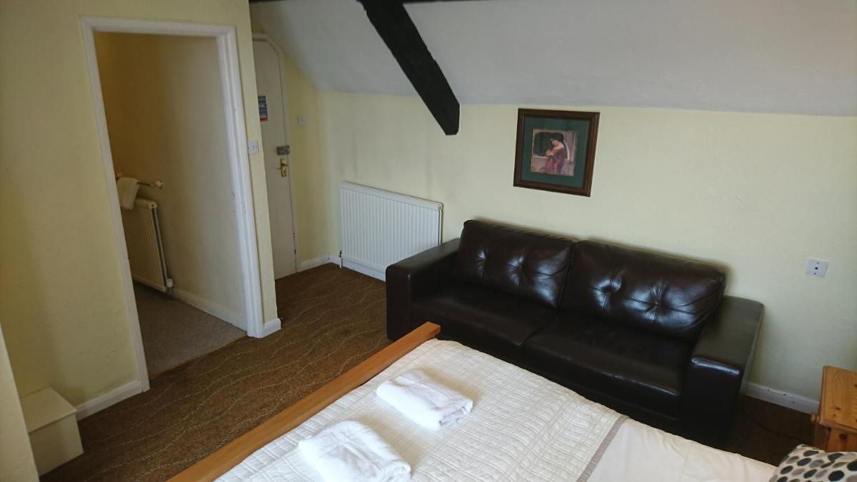 George & Dragon Hotel - Housity
