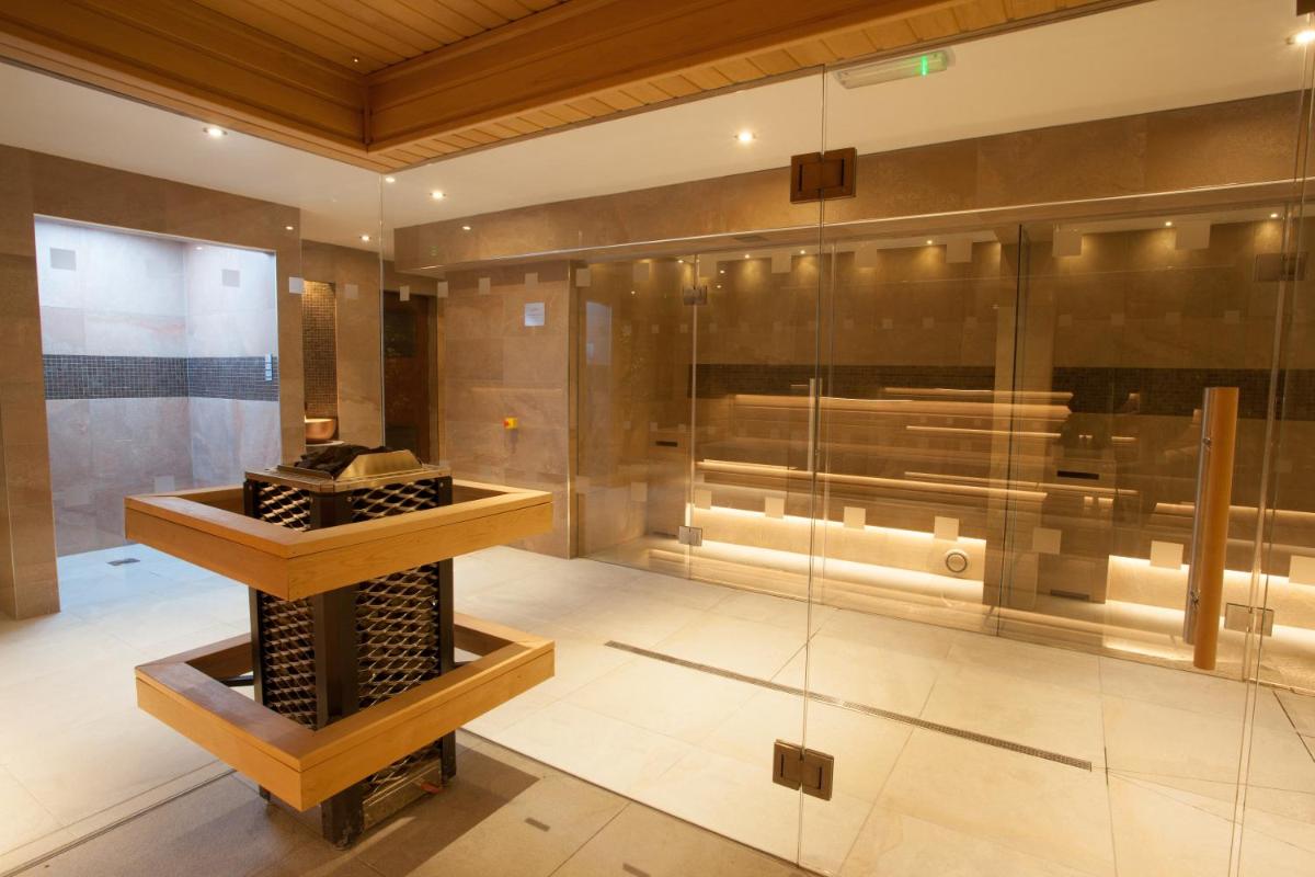 Netherwood Hotel & Spa - Housity