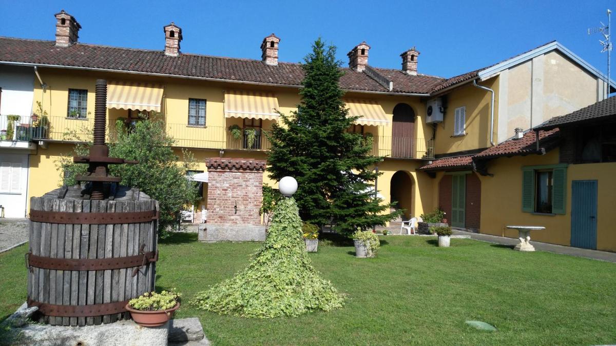 B&B Il Giarolo - Housity