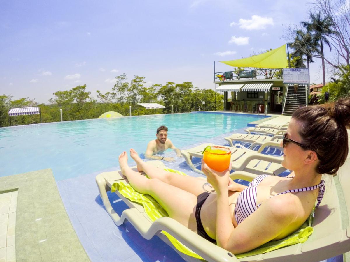 Suitetrails - Rumors Resort Hotel