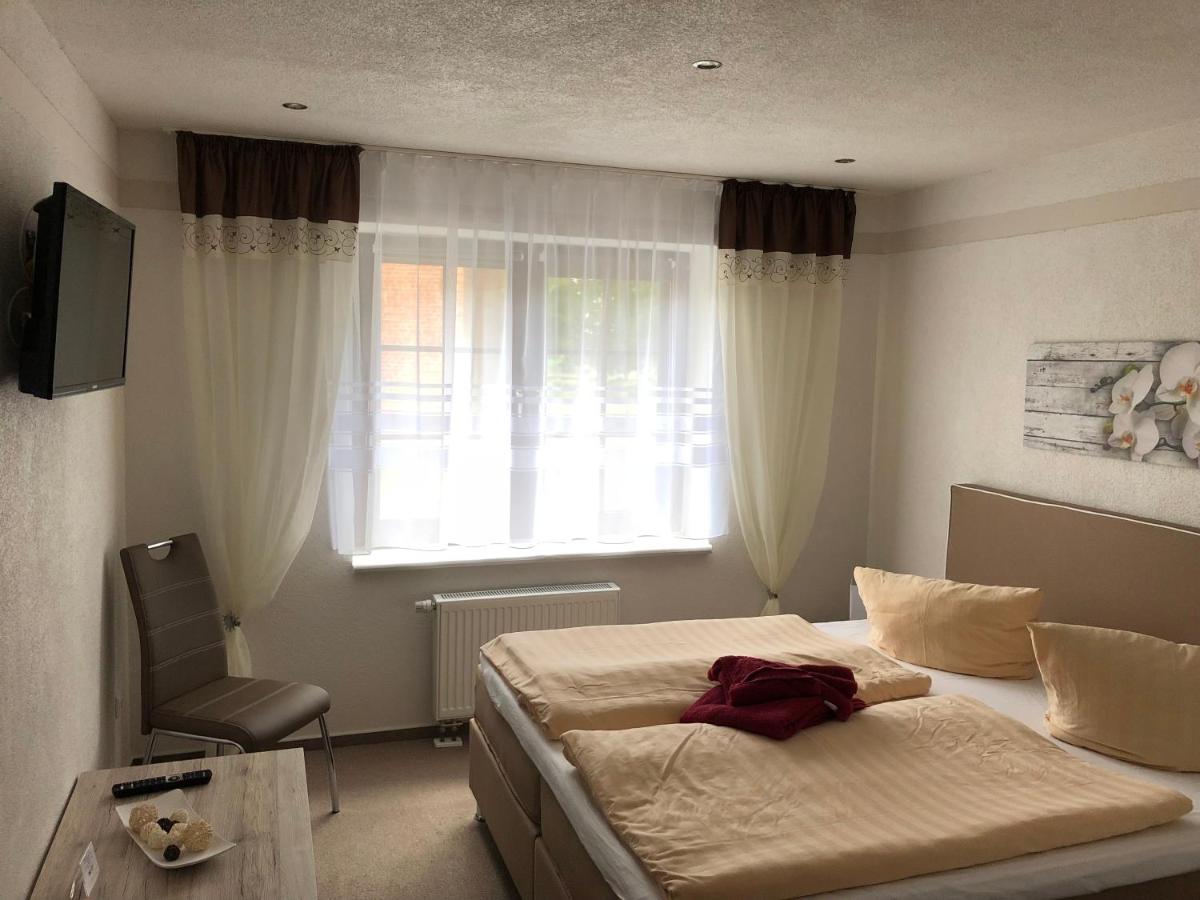 Pension & Gasthof Storchennest - Housity