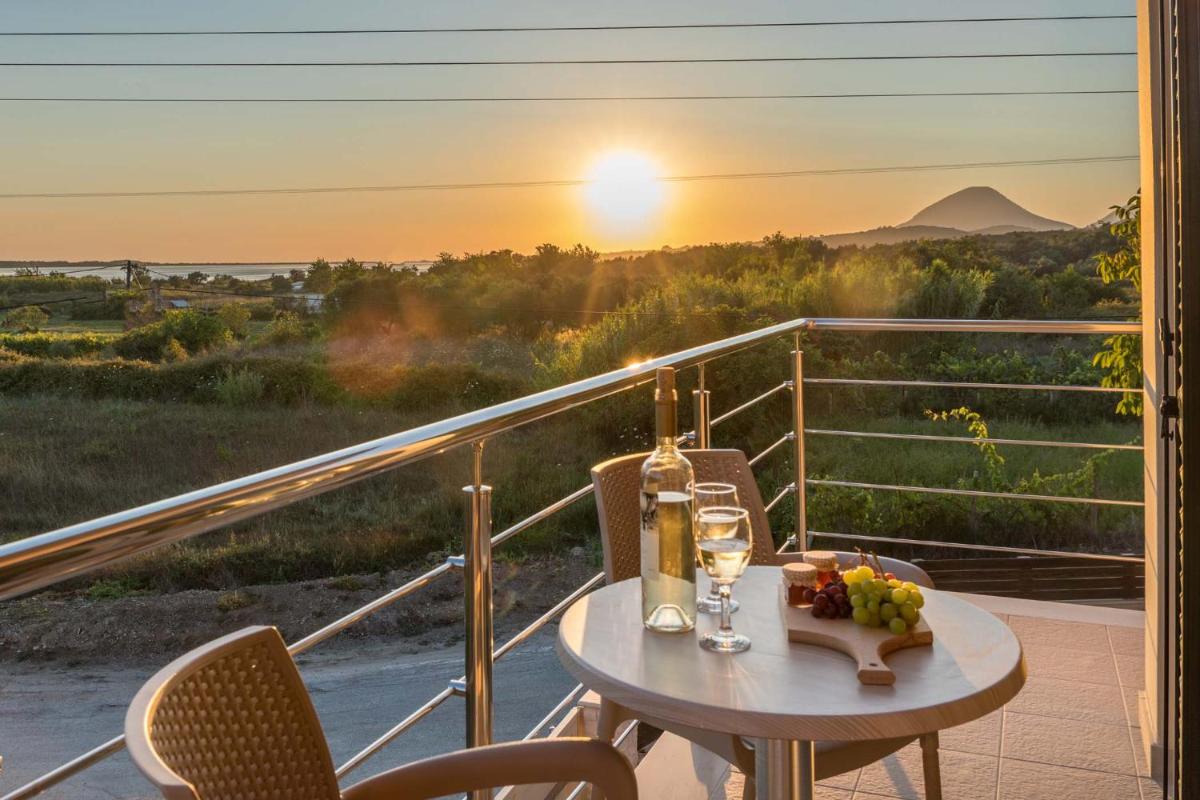 Villa Nissos - Housity