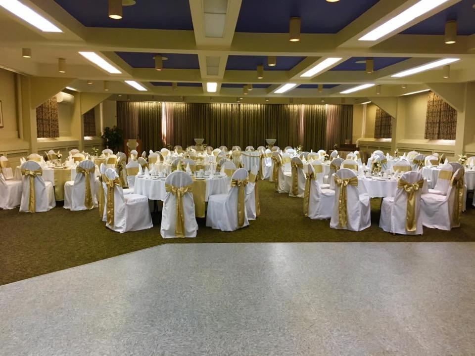 Slemon Park Hotel & Conference Centre - Housity