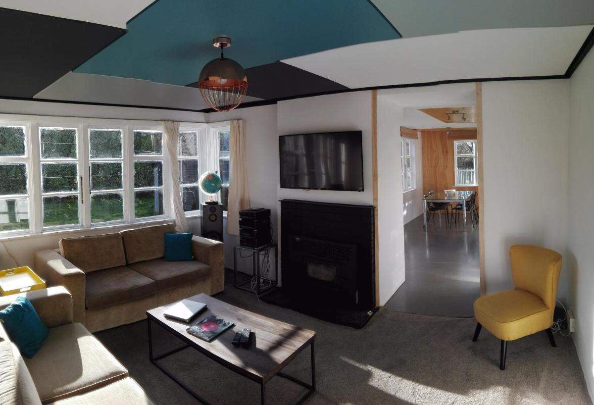 The Crawford's - Housity