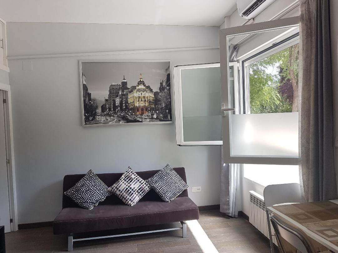 Bonito Apto Barrio del Pilar Smart Fit - Housity