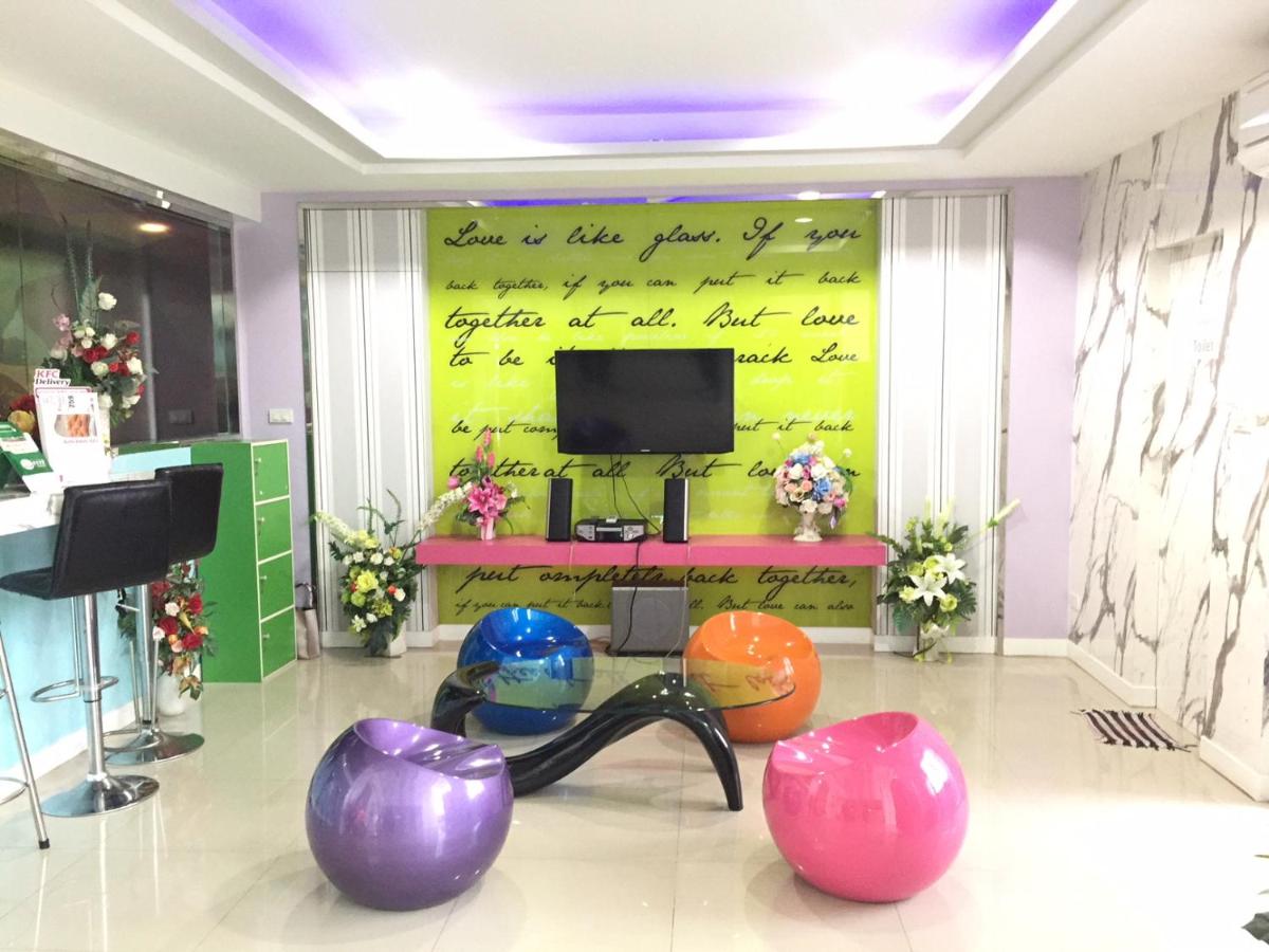 Surin Mansion - Housity