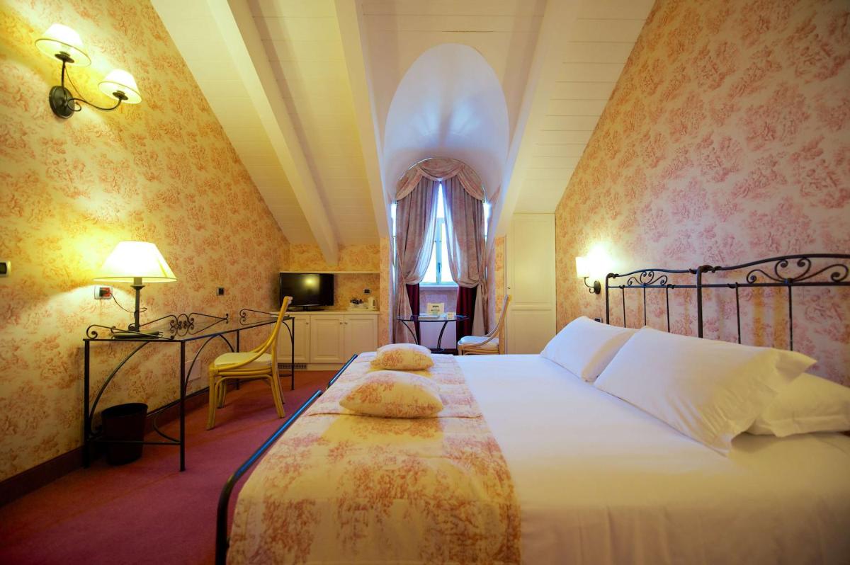 Best Western Crystal Palace Hotel - Hizvo