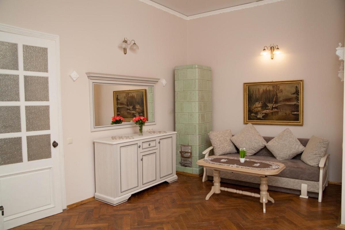 Suitetrails - Luxury Lviv Apartment