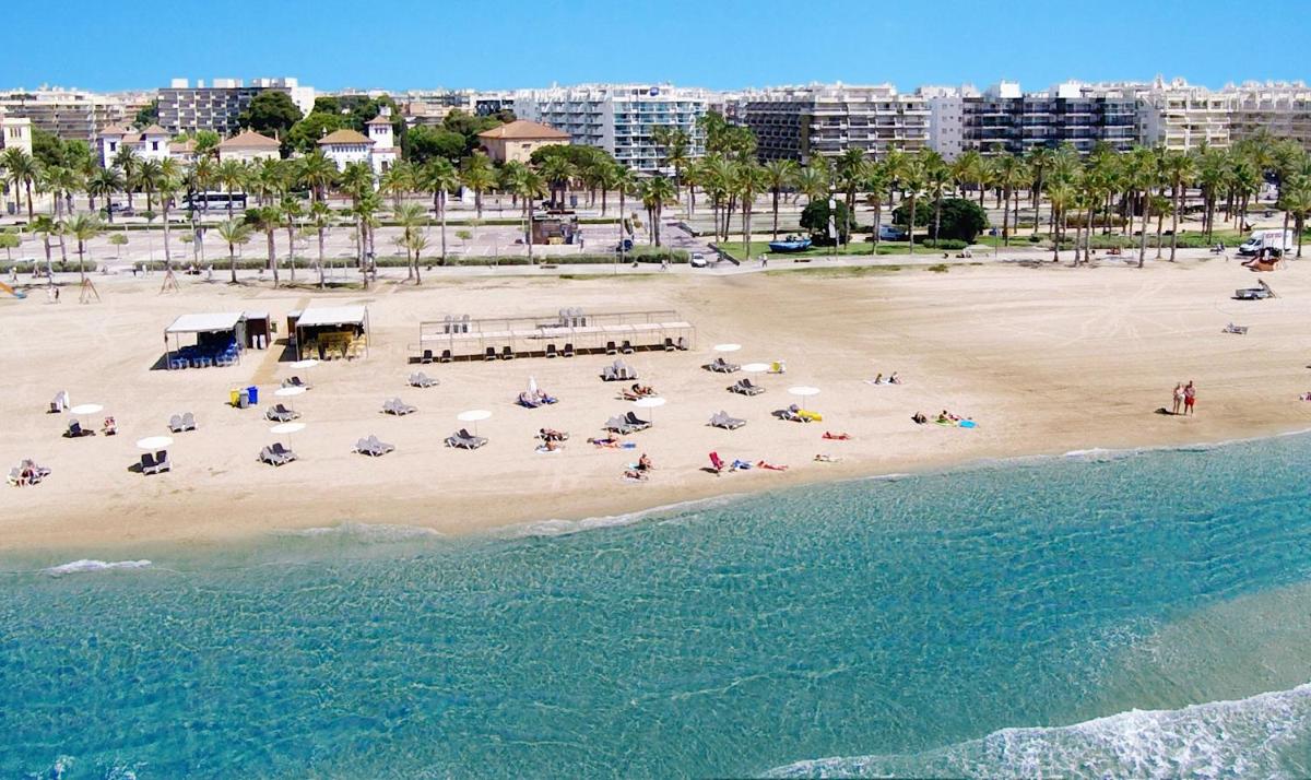 Playa de o cerca de este hotel