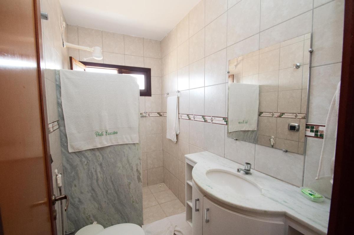 Apart Hotel Chalé Executivo - Housity