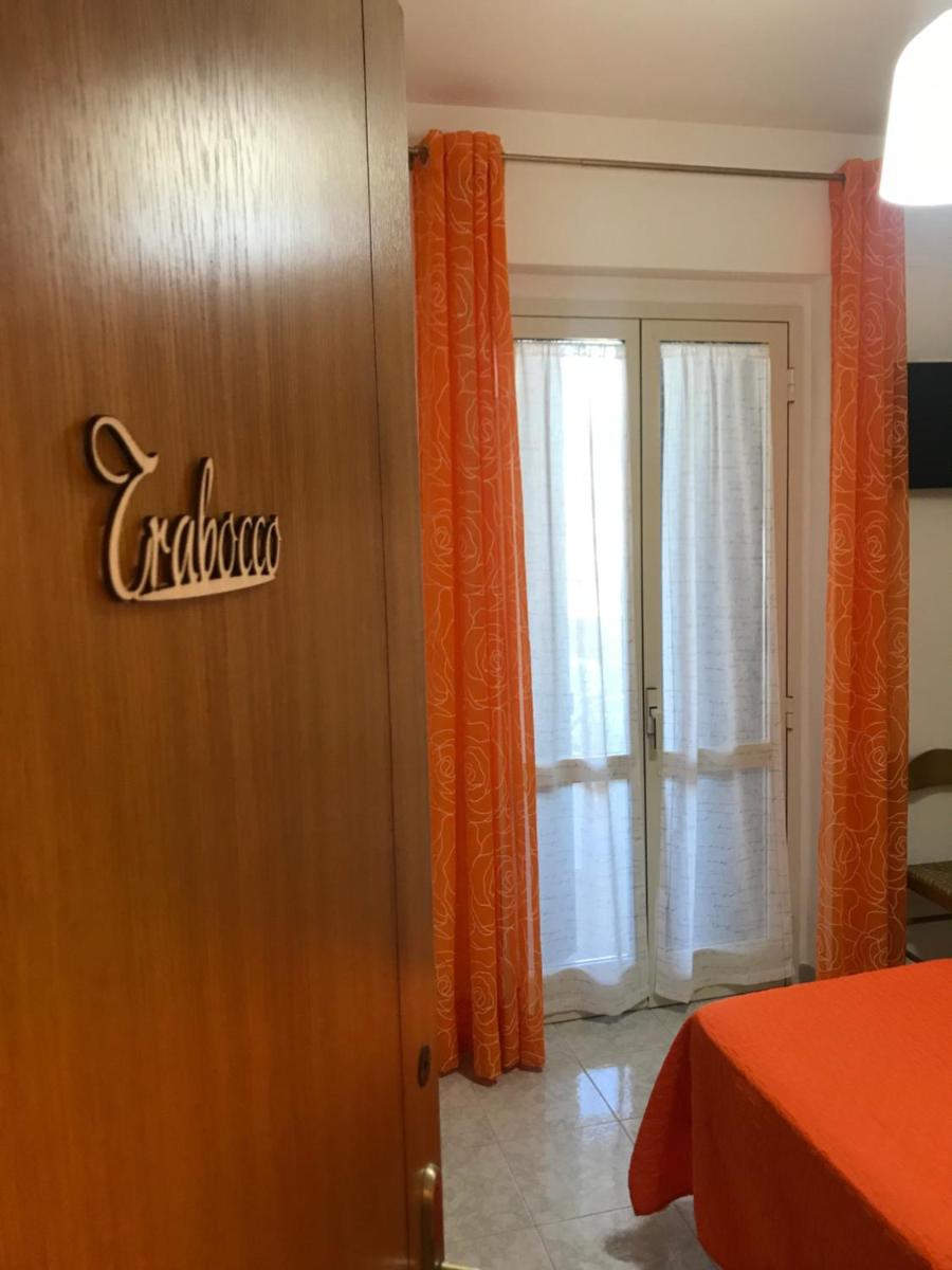 B&B Tra gli ulivi - Housity