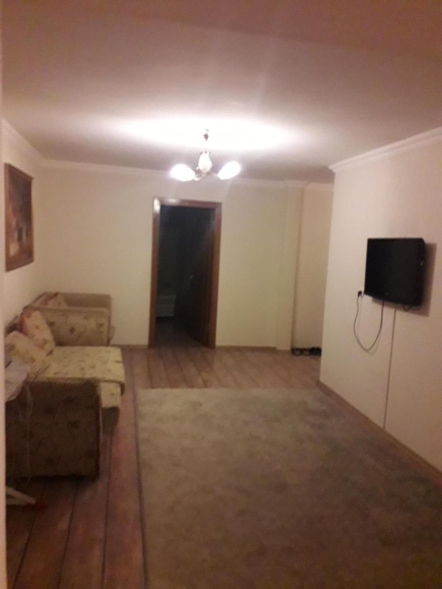 Apartment on Prospekt Momyshuly 25 - Housity