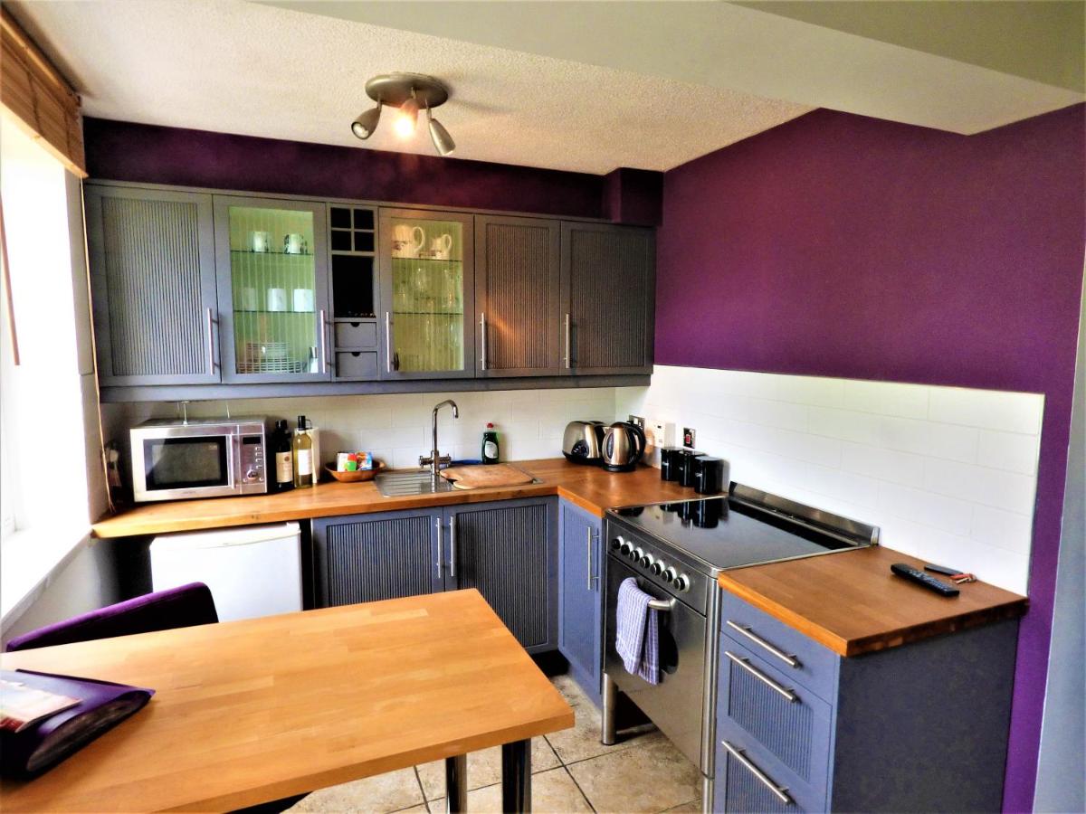 Grassmarket Studio - Hizvo